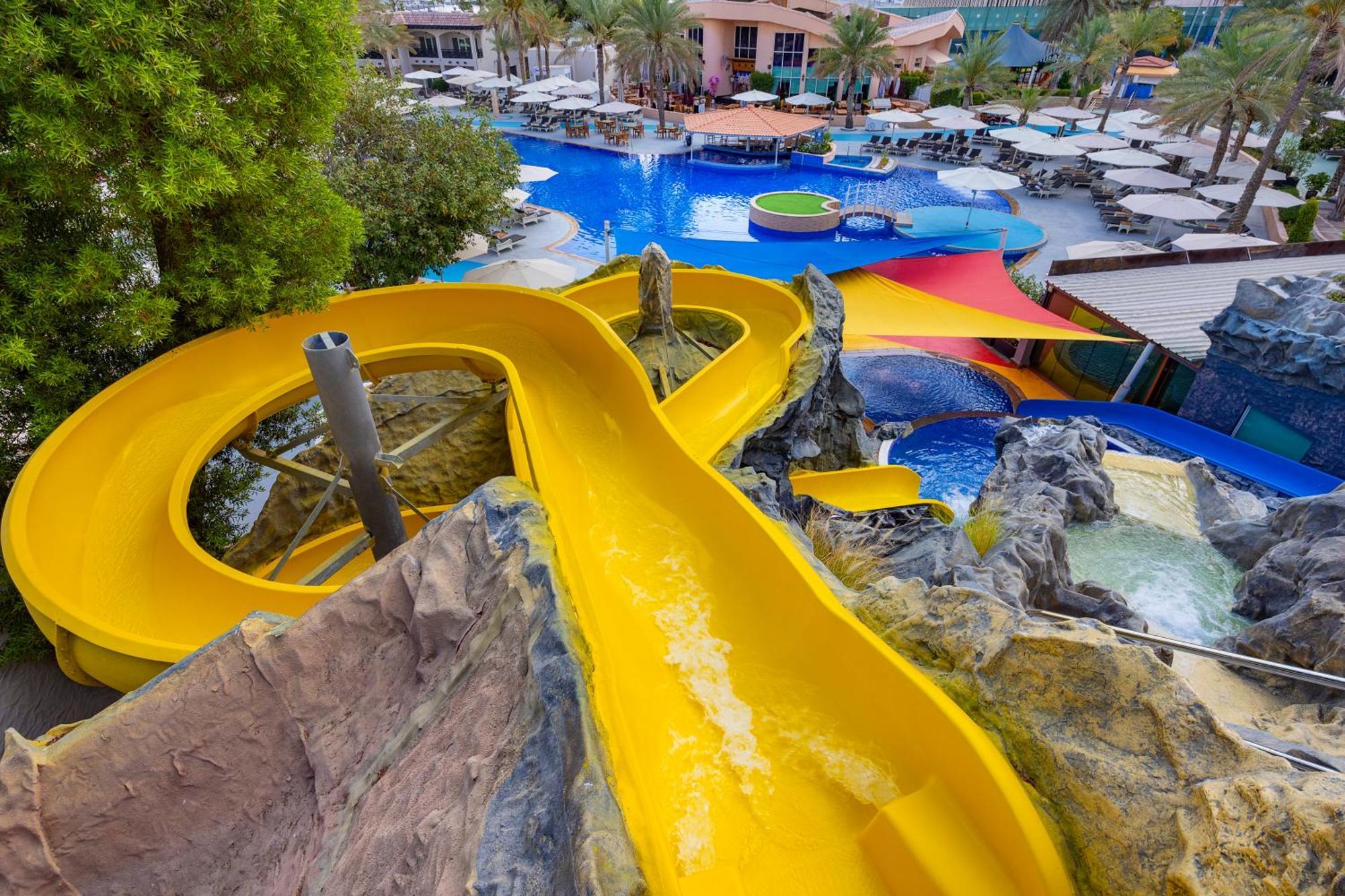 แฮบทัวร์ แกรนด์ รีสอร์ต ออโตกราฟ คอลเลคชั่น Hotel ดูไบ ภายนอก รูปภาพ The water park at the Atlantis Paradise Island resort