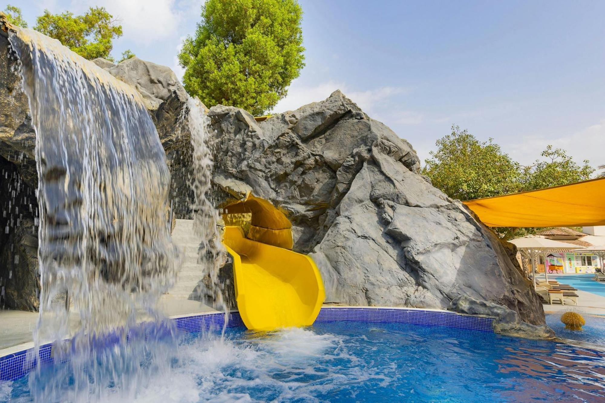 แฮบทัวร์ แกรนด์ รีสอร์ต ออโตกราฟ คอลเลคชั่น Hotel ดูไบ ภายนอก รูปภาพ Aquapark