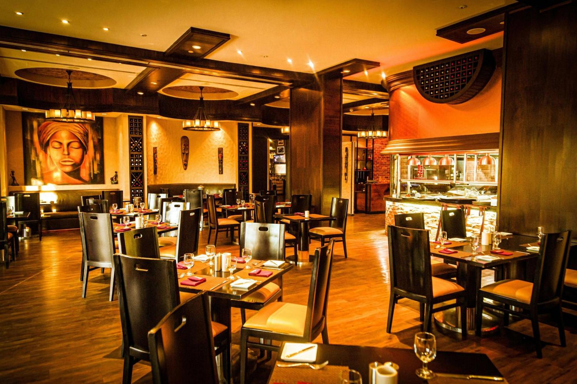 แฮบทัวร์ แกรนด์ รีสอร์ต ออโตกราฟ คอลเลคชั่น Hotel ดูไบ ภายนอก รูปภาพ The interior of the restaurant