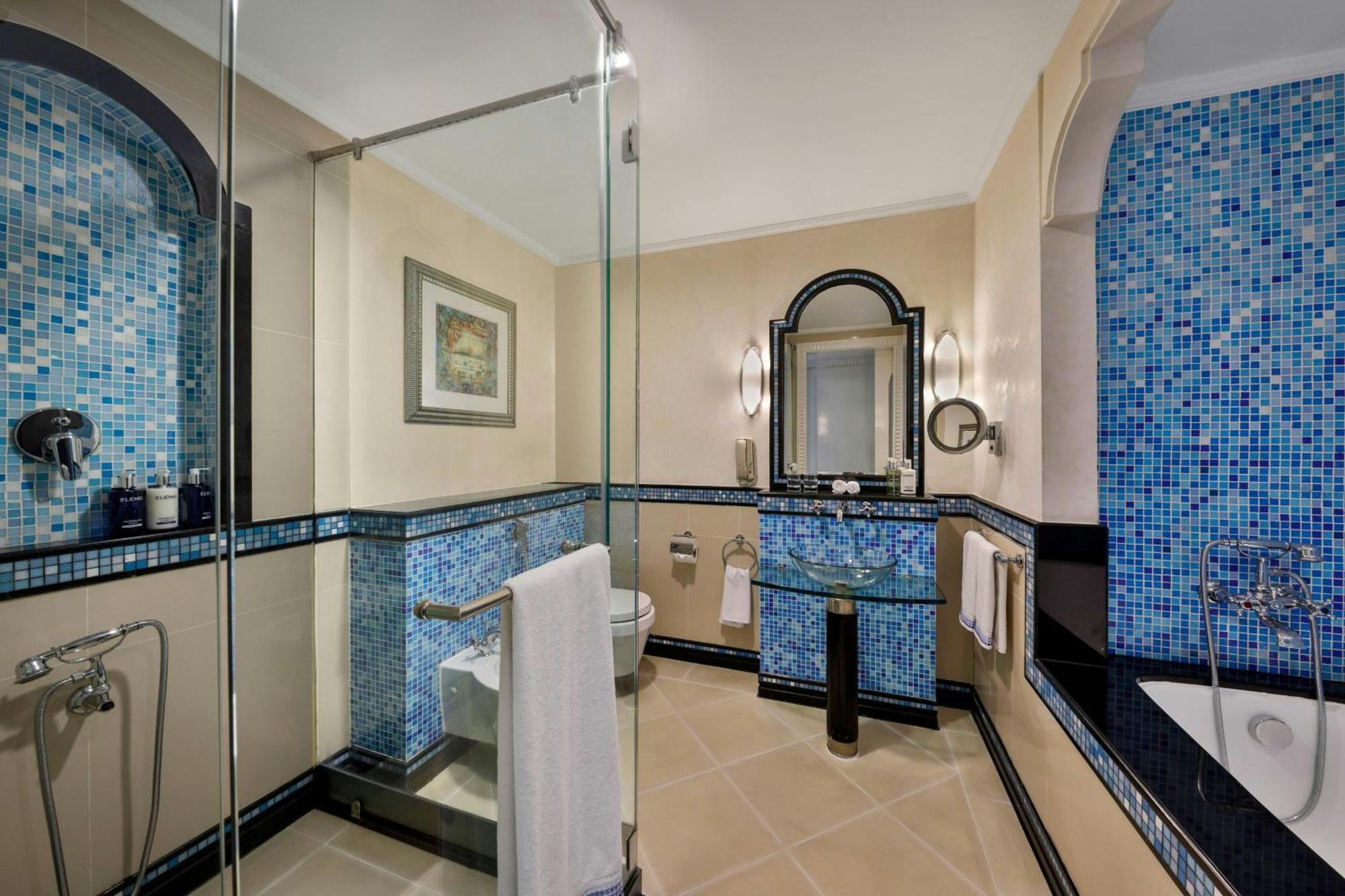 แฮบทัวร์ แกรนด์ รีสอร์ต ออโตกราฟ คอลเลคชั่น Hotel ดูไบ ภายนอก รูปภาพ Bathroom